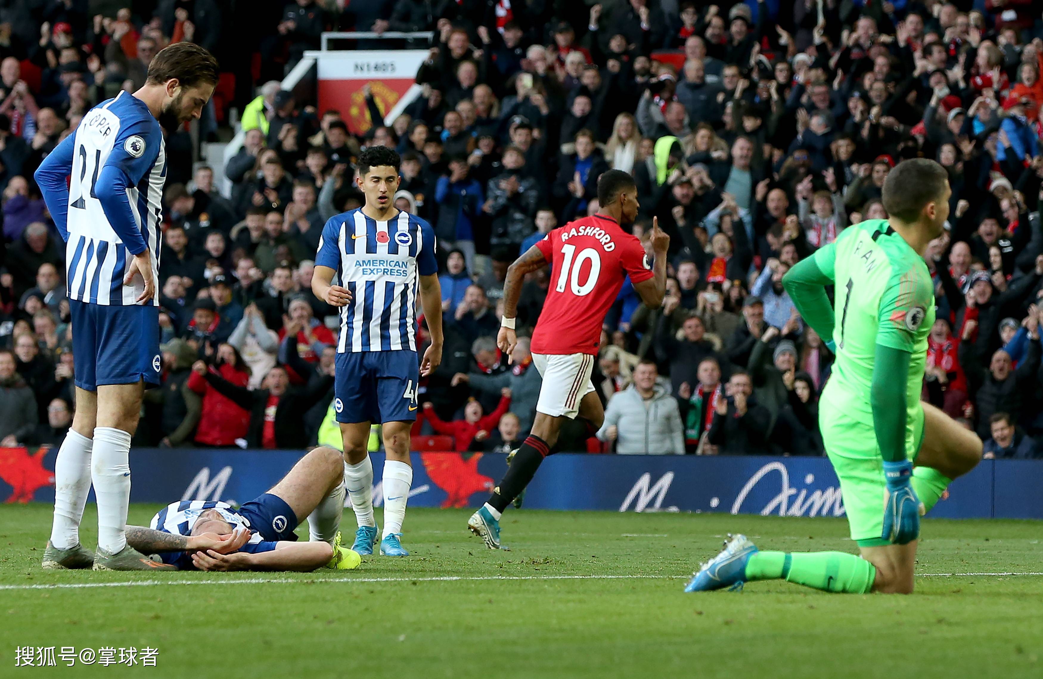 美国表现出 美国表现出